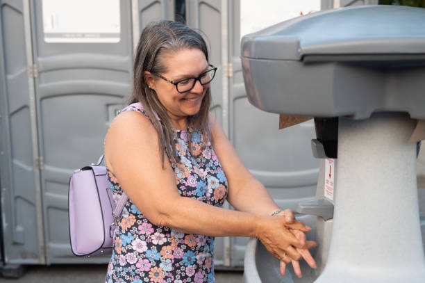 Best Porta potty delivery and setup  in Bal Harbour, FL